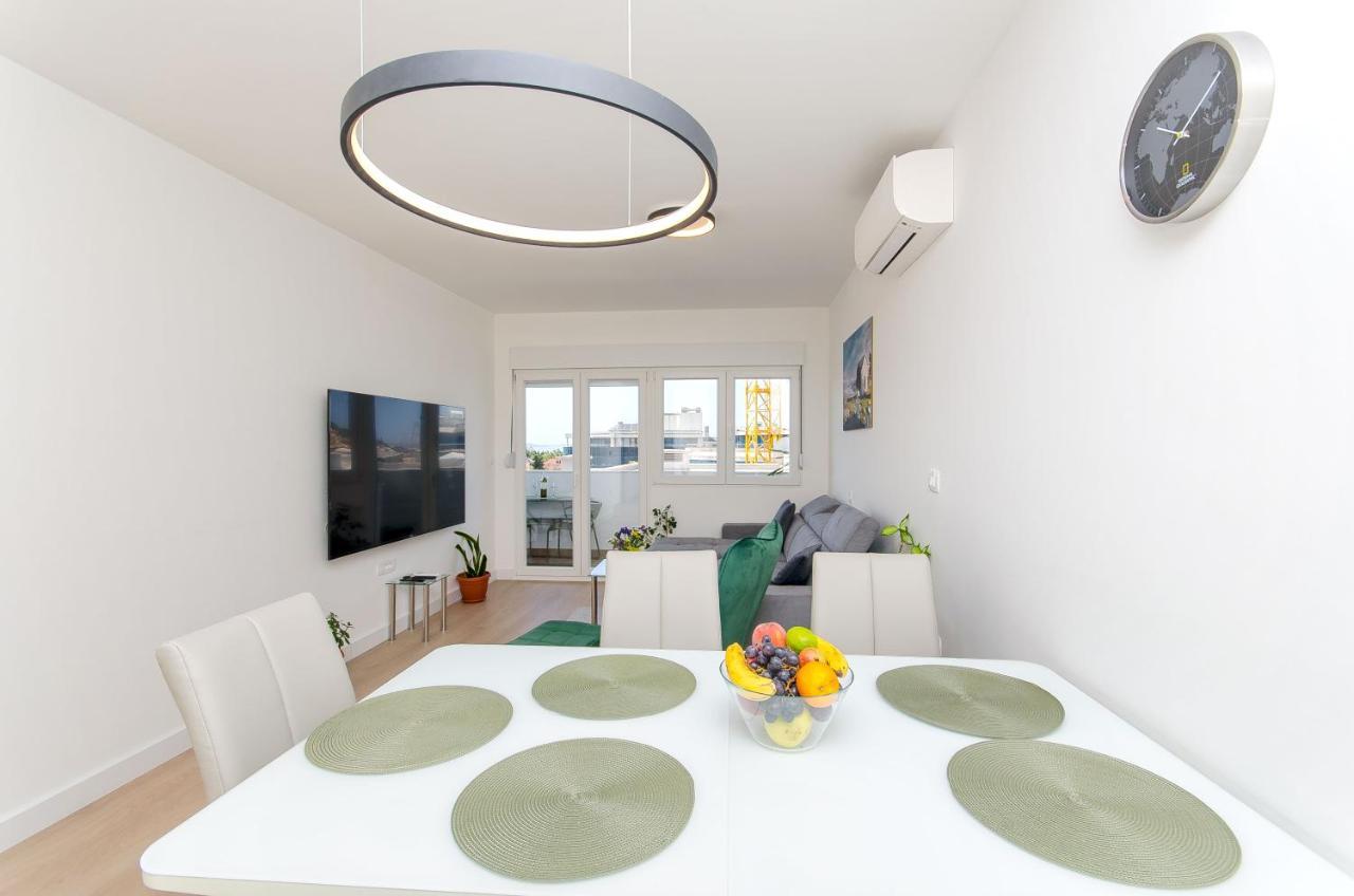 Modern Living Apartment Airy Σπλιτ Εξωτερικό φωτογραφία