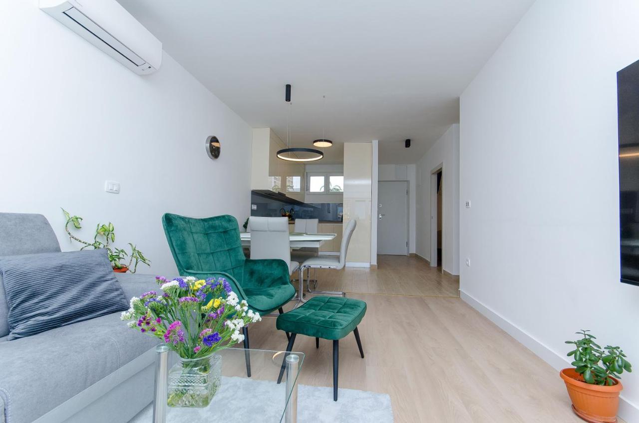 Modern Living Apartment Airy Σπλιτ Εξωτερικό φωτογραφία